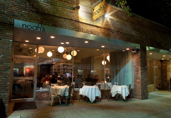 Noah's, Greenport exterior