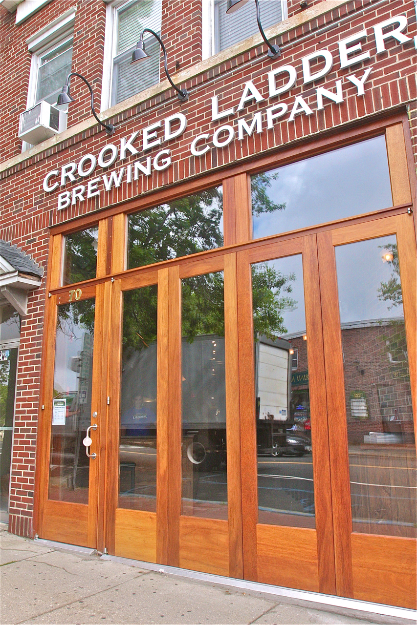 crooked ladder brewing company riverhead