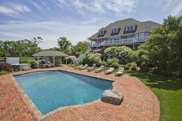 Photo courtesy of Douglas Elliman Real Estate