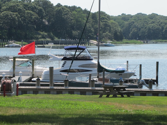 strong's water club and marina mattituck