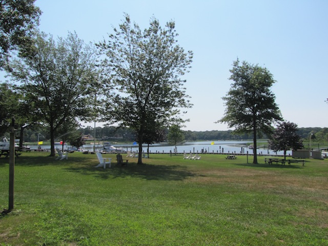 Strong's Water Club & Marina in Matticuk Strong's Water Club & Marina in Matticuk
