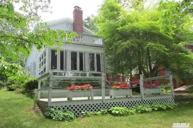 105 Fleetwood Rd