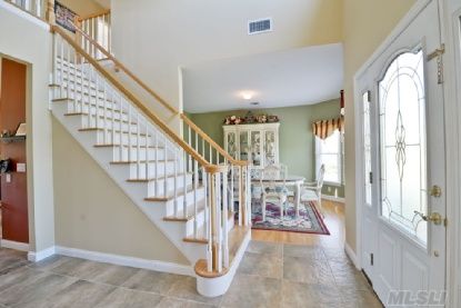315 Richmond Ln