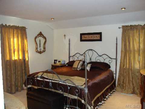 51 Jossica Ln