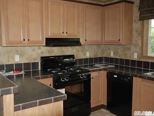 525-b25 Riverleigh Ave