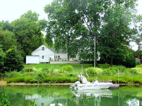 575 Hill Rd