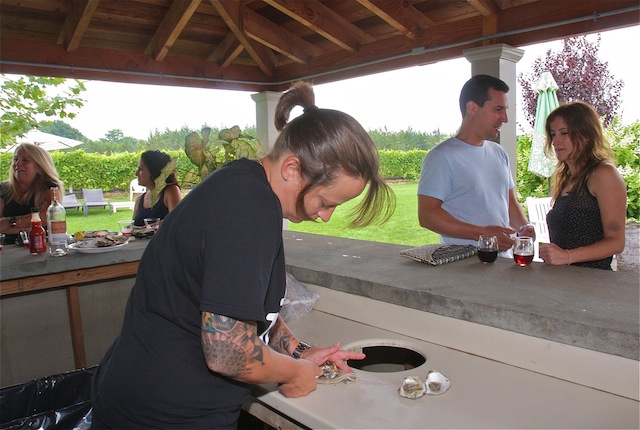jamesport vineyards oyster bar
