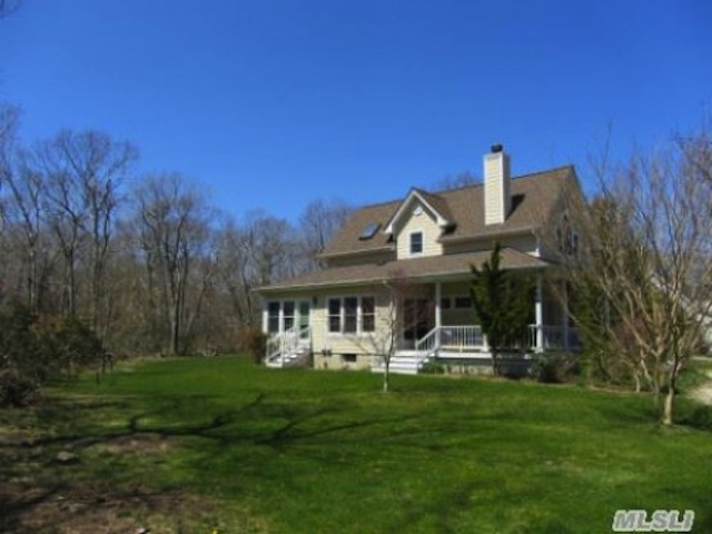 real estate north fork open house