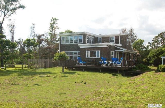 130 Cleaves Point Rd