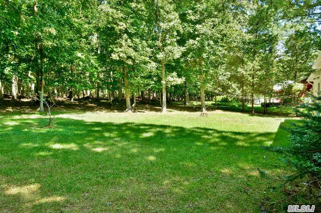 1475 Seawood Dr