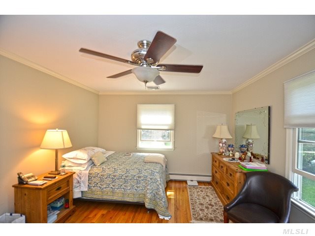 365 W Harper Rd