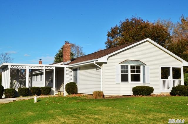 370 Williamsburgh Dr