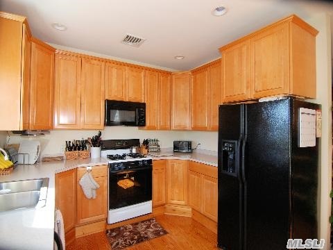 375 Southern Blvd