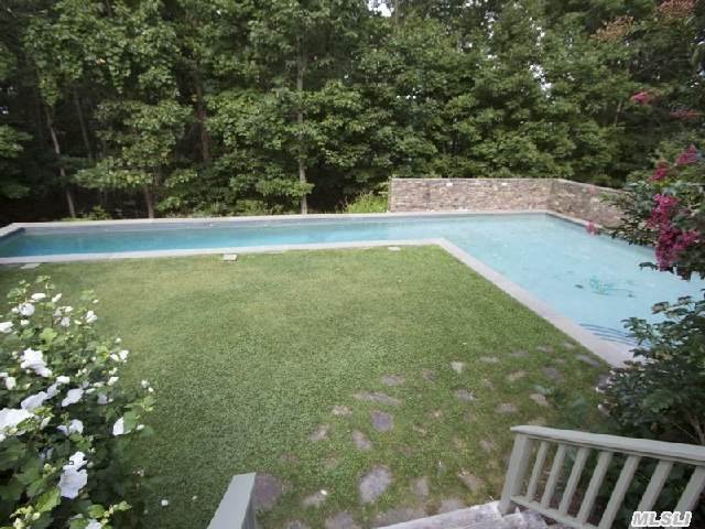 6 Hay Beach Rd