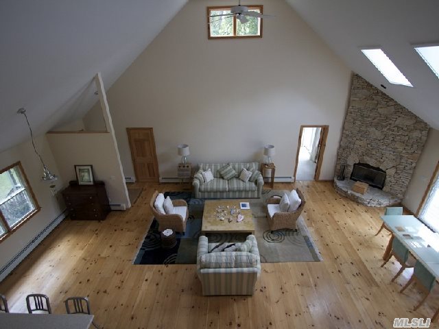 6 Hay Beach Rd