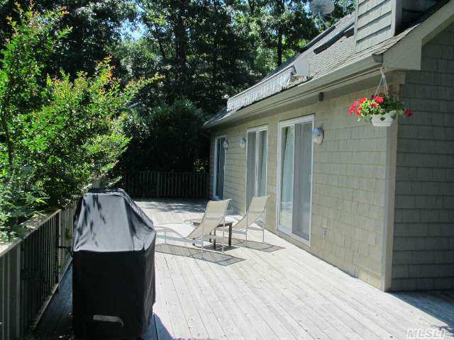 6 Hay Beach Rd