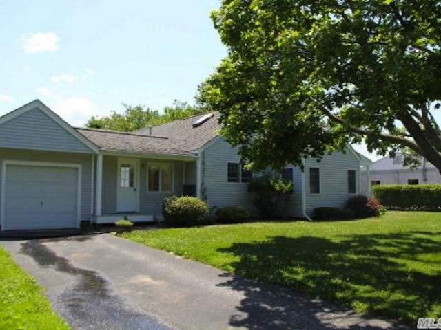 real estate north fork under 350k