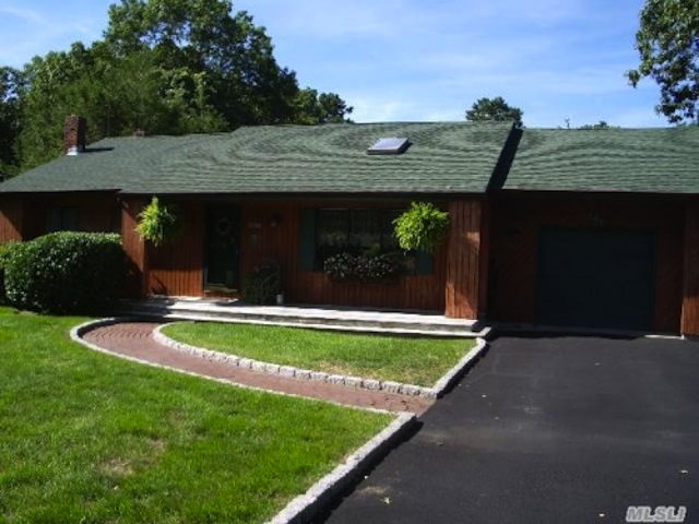 three under 350k real estate north fork