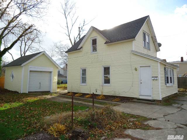 11 North St