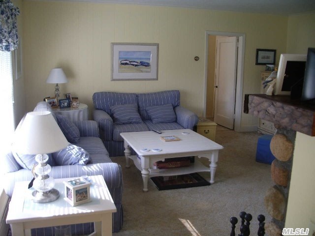 20 Oak Dr