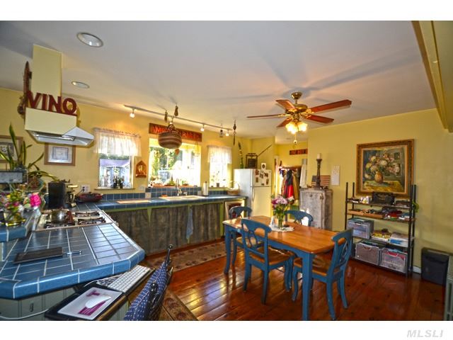 270 Sterling Pl