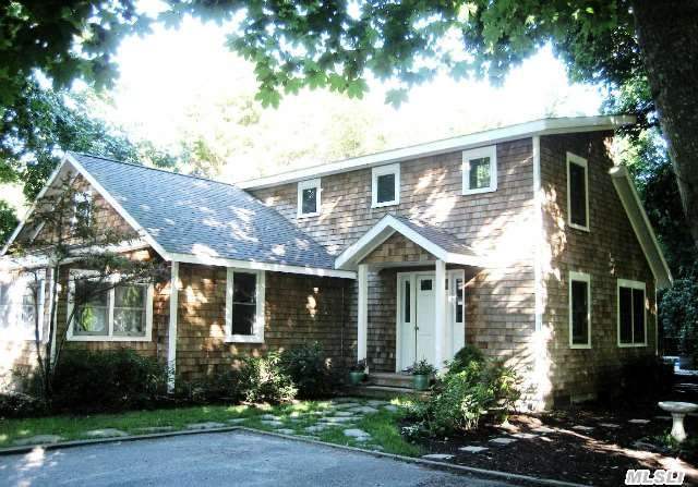 275 Maple Ln