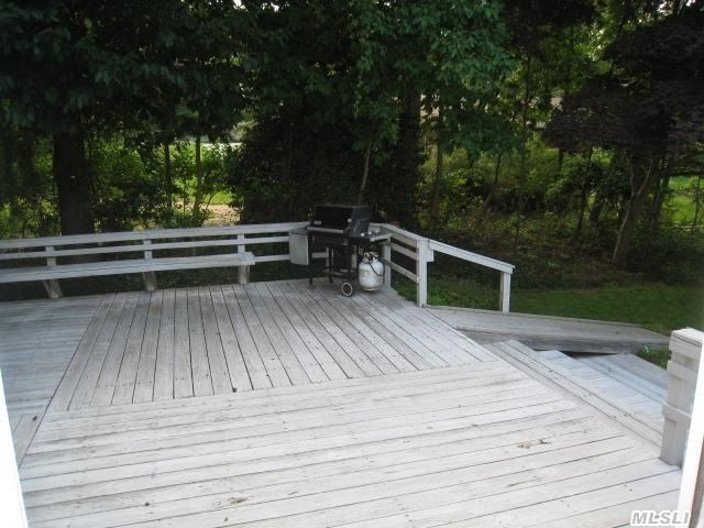 345 Private Rd