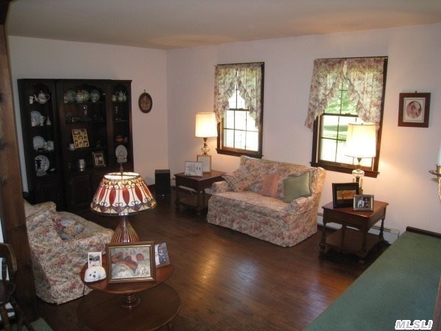 345 Private Rd