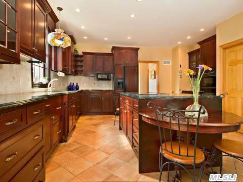 546 Sound Shore Rd