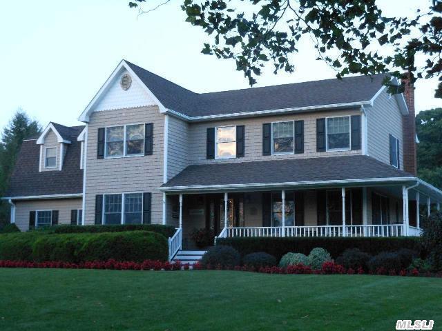 74 Gregory Way