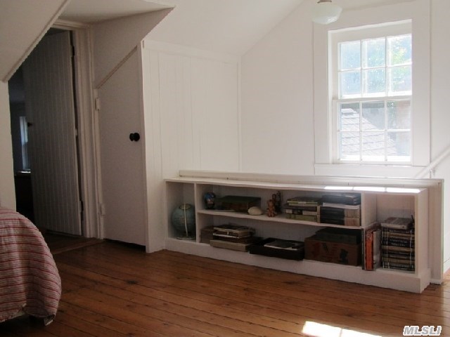 780 (215) Champlin Pl