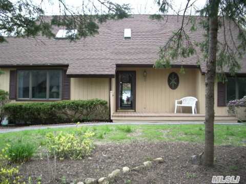 85 Trout Brook Ln