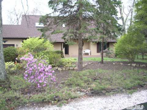 85 Trout Brook Ln