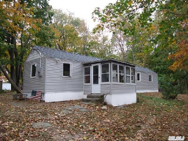 1175 Champlin Pl