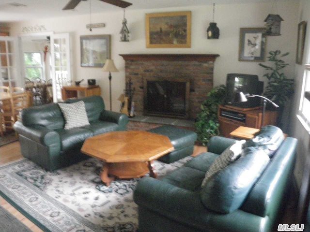 1399 Peconic Bay Blvd