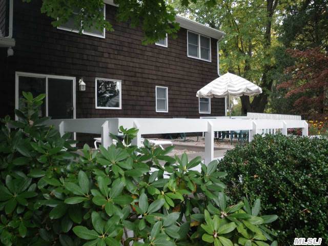 1399 Peconic Bay Blvd