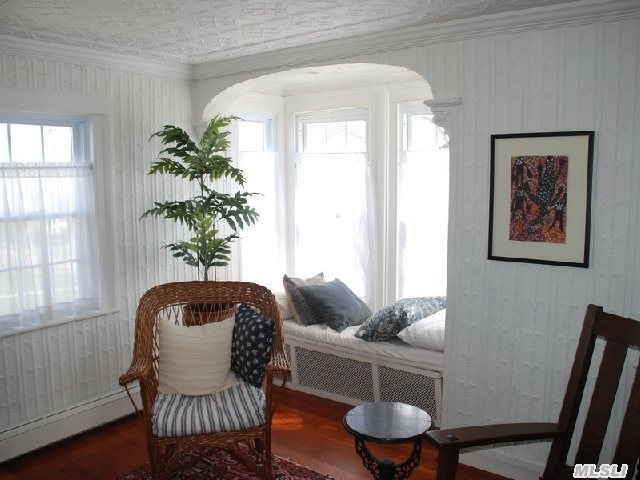 218 South St