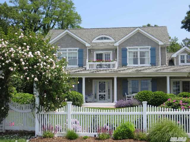 2400 Grathwohl Rd