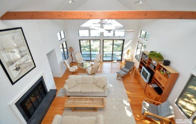 3675 Nassau Point Rd