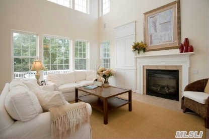 64 Dune Dr