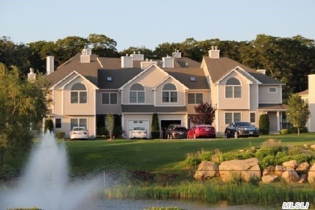2204 Cedar Path
