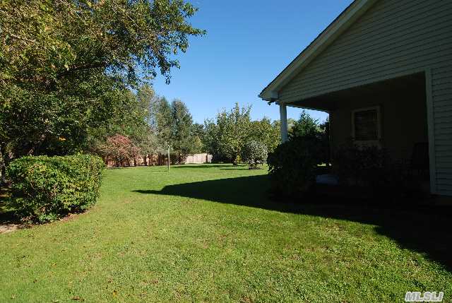 255 Harper Rd