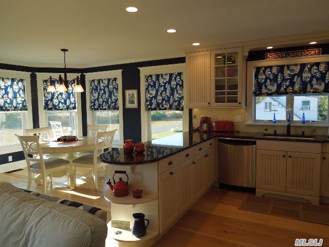 30 Town Beach Rd
