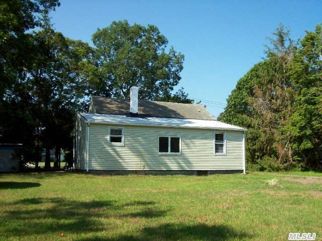 5485 Main Bayview Rd