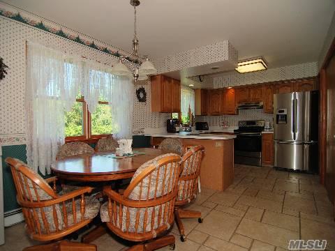 720 Silver Colt Rd