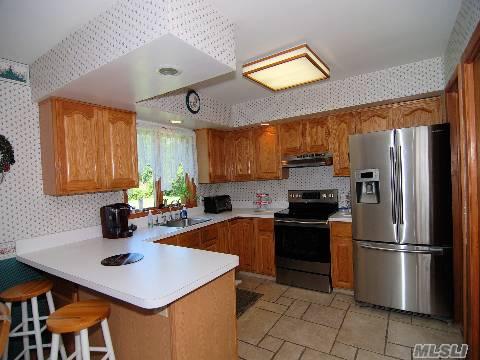 720 Silver Colt Rd