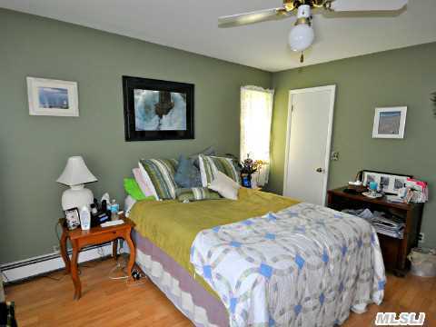 85 Yennecott Dr