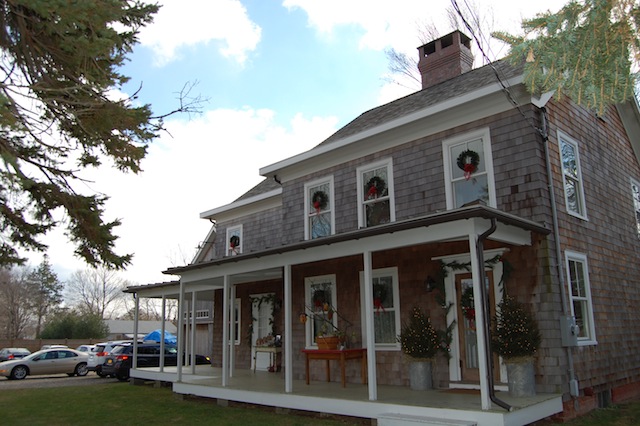 Photo by Danielle Doll | The Farmhouse Bed and Breakfast was a featured stop on the Cutchogue Holiday House Tour.