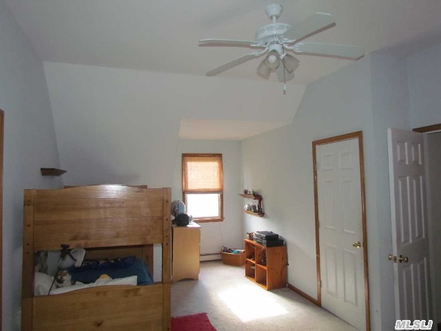 16 Fern Rd
