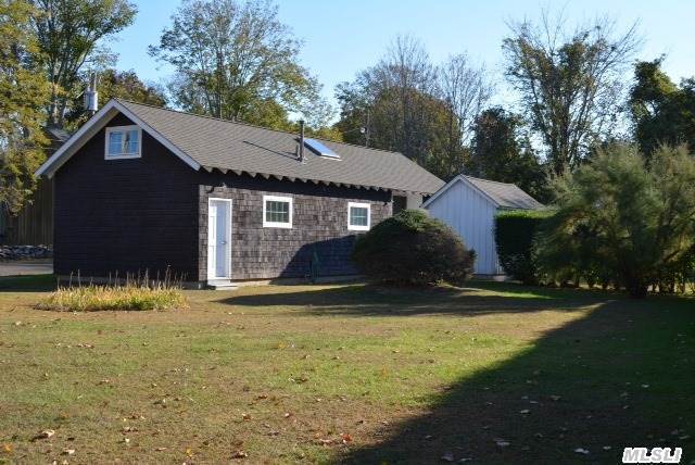 1855 Village Ln